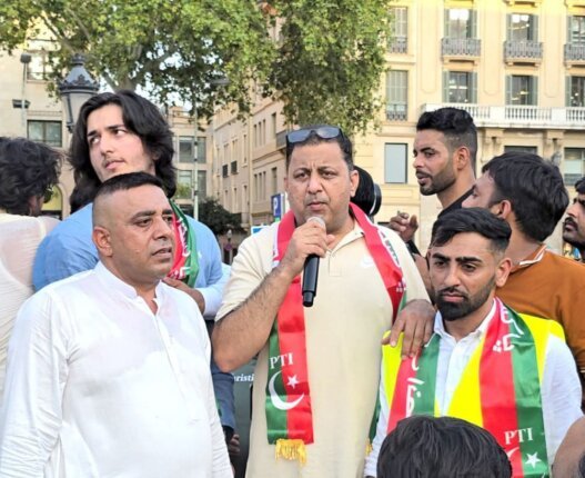 PTI holds massive protest in Barcelona as Imran Khans imprisonment enters second year 2