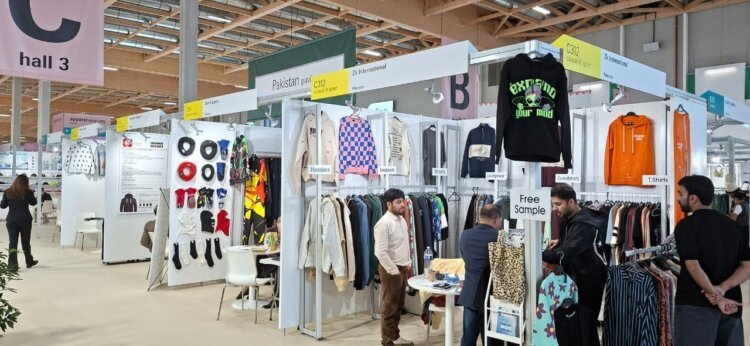 Pakistani exhibitors shine at Texworld Paris 2025 with strong global business impact
